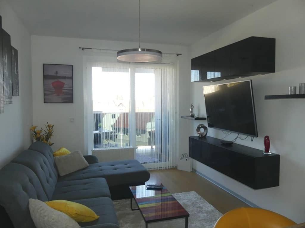 Apartman Natali*** Lägenhet Varaždin Exteriör bild