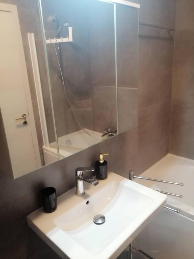 Apartman Natali*** Lägenhet Varaždin Exteriör bild